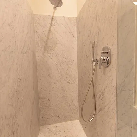 Via Colombo 6 - Position Lejlighed Alassio